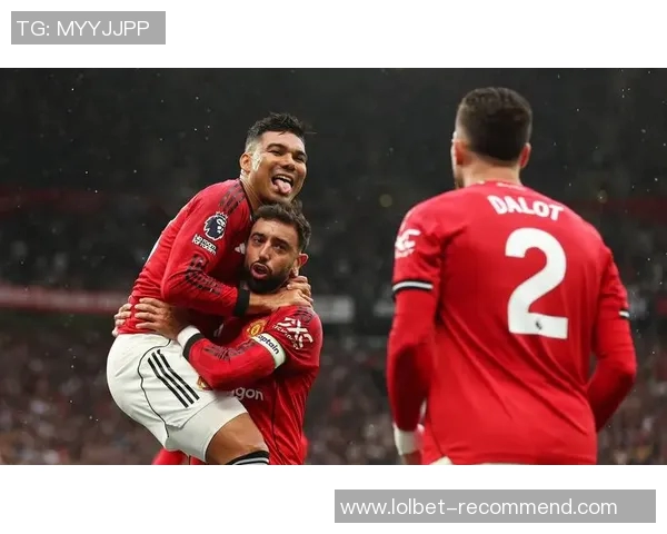 意甲激战拜仁与曼联互交白卷神扑引发全场热议与争议判罚