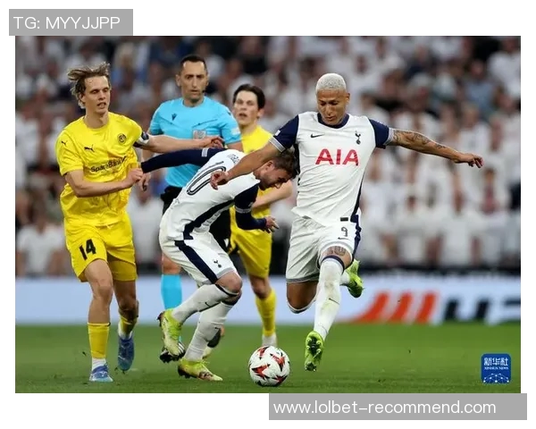 欧联杯激战本菲卡与热刺互交白卷补时瞬间引发全场狂欢