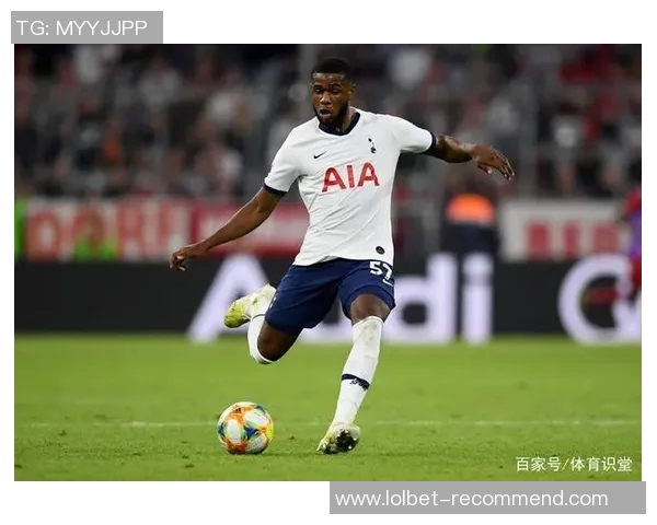 欧联杯惊天冷门AC米兰大胜热刺乌龙球引发全场狂欢