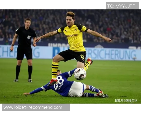 莱比锡惊险逆转多特蒙德国王杯点球大战引爆全场激情时刻集锦 莱比锡惊险逆转多特蒙德国王杯点球大战引爆全场激情时刻集锦